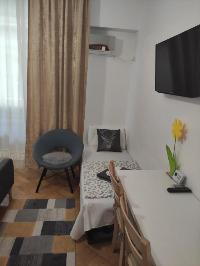 Nice Studio In Old Town Bucareste Exterior foto